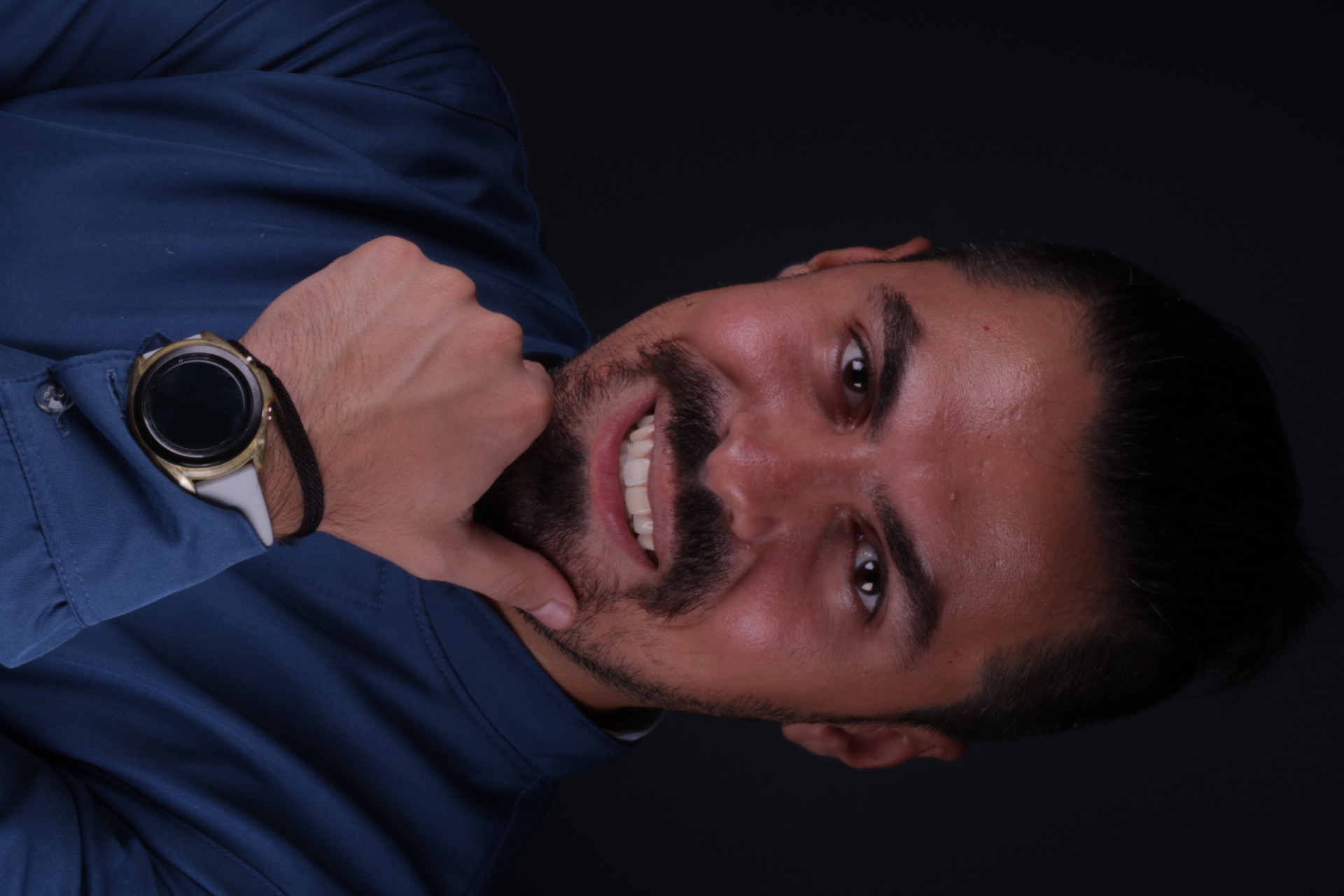 Dr. Mirtho Metchko - Especialista em Implantes Dentários na Paulista